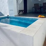 Casa Millved Cutar